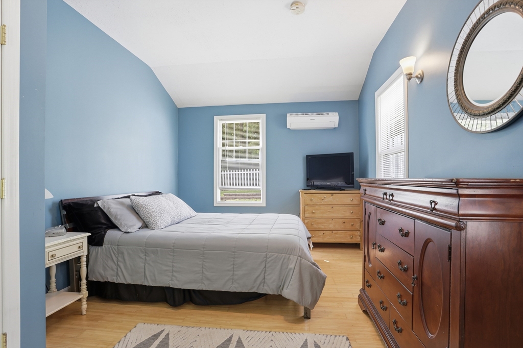 11 Mt Paul Road Tyngsborough, MA 01879 - Photo 28 of 42