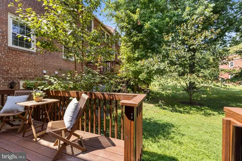 $825,000 | 6700 Offutt Lane, Unit 195, Chevy Chase, MD 20815