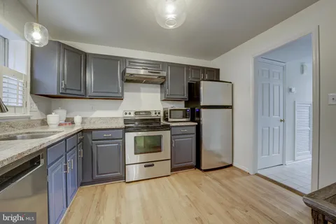 $825,000 | 6700 Offutt Lane, Unit 195, Chevy Chase, MD 20815