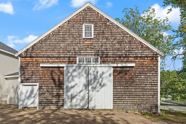 a view of a large building