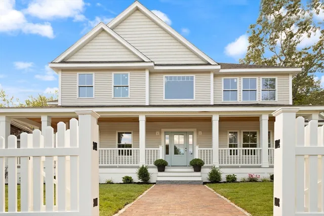 $2,299,900 | 8 Partridge Road, Reading, MA 01867