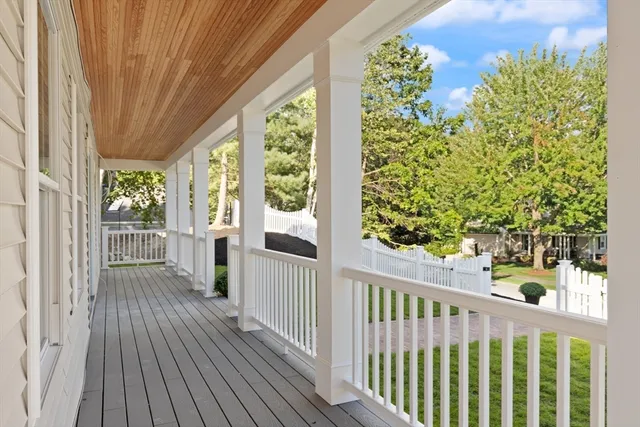 $2,299,900 | 8 Partridge Road, Reading, MA 01867