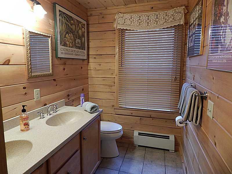 100 Hemingway Road Norway, ME 04268 - Photo 29 of 35 Bathroom.
