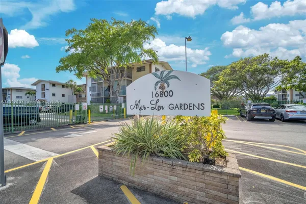 $125,000 | 16901 Northeast 13th Avenue, Unit 303, Miami, FL 33162