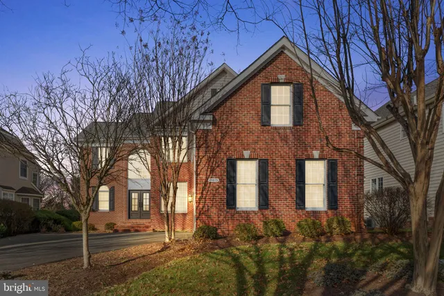 $1,250,000 | 19873 Bethpage Court, Ashburn, VA 20147