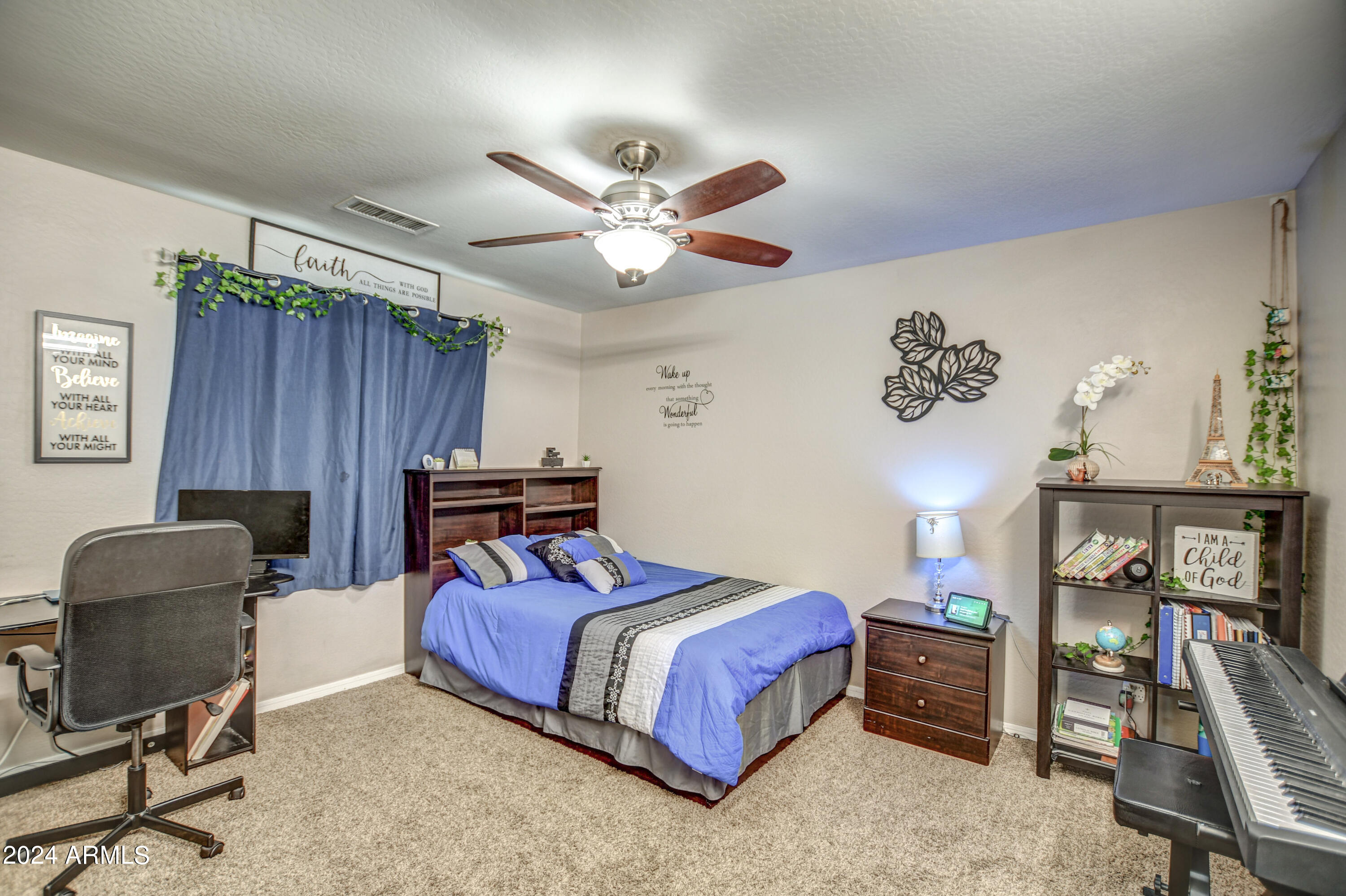 2015 West Davis Road Phoenix, AZ 85023 - Photo 30 of 62 Bed 2, 1