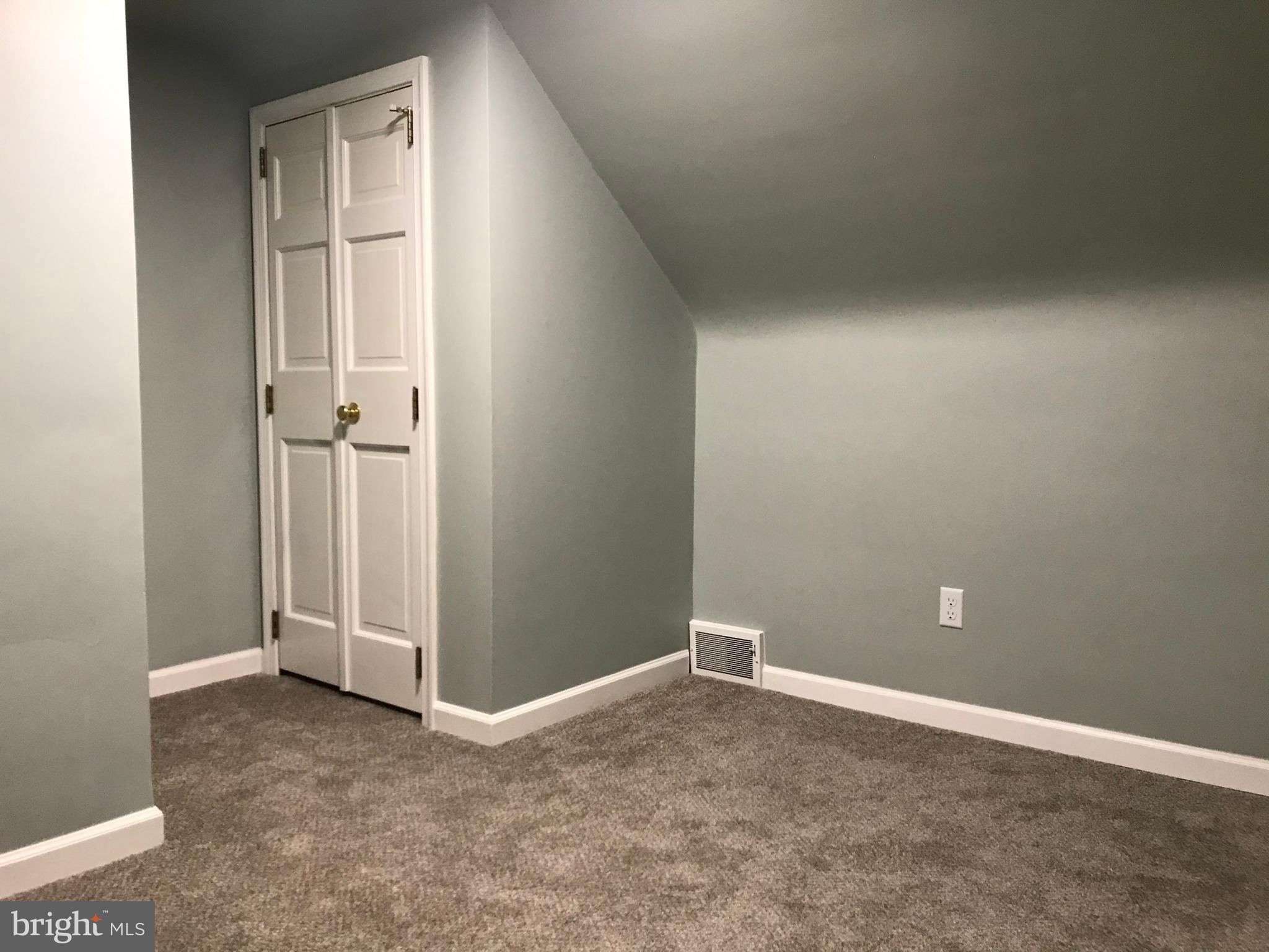 949 High Boulevard Reading, PA 19607 - Photo 11 of 19 Gallery Image 11