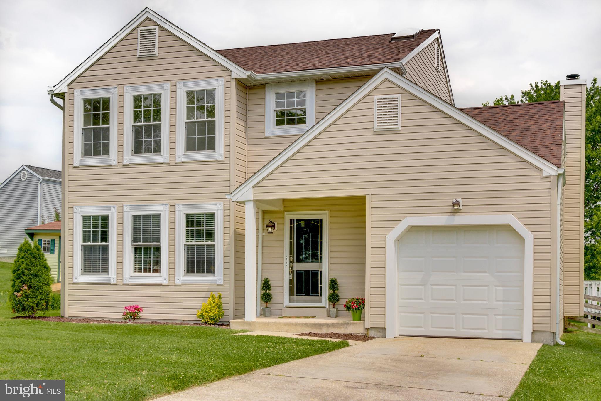 4202 Haycoke Road Baltimore, MD 21236 - Photo 2 of 40