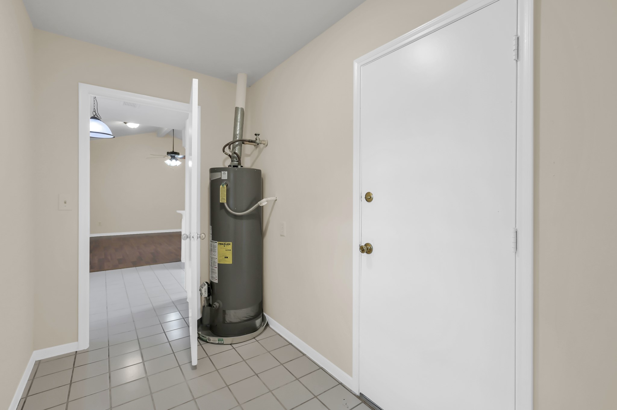 29610 Loddington Street Spring, TX 77386 - Photo 14 of 27 Newer water heater