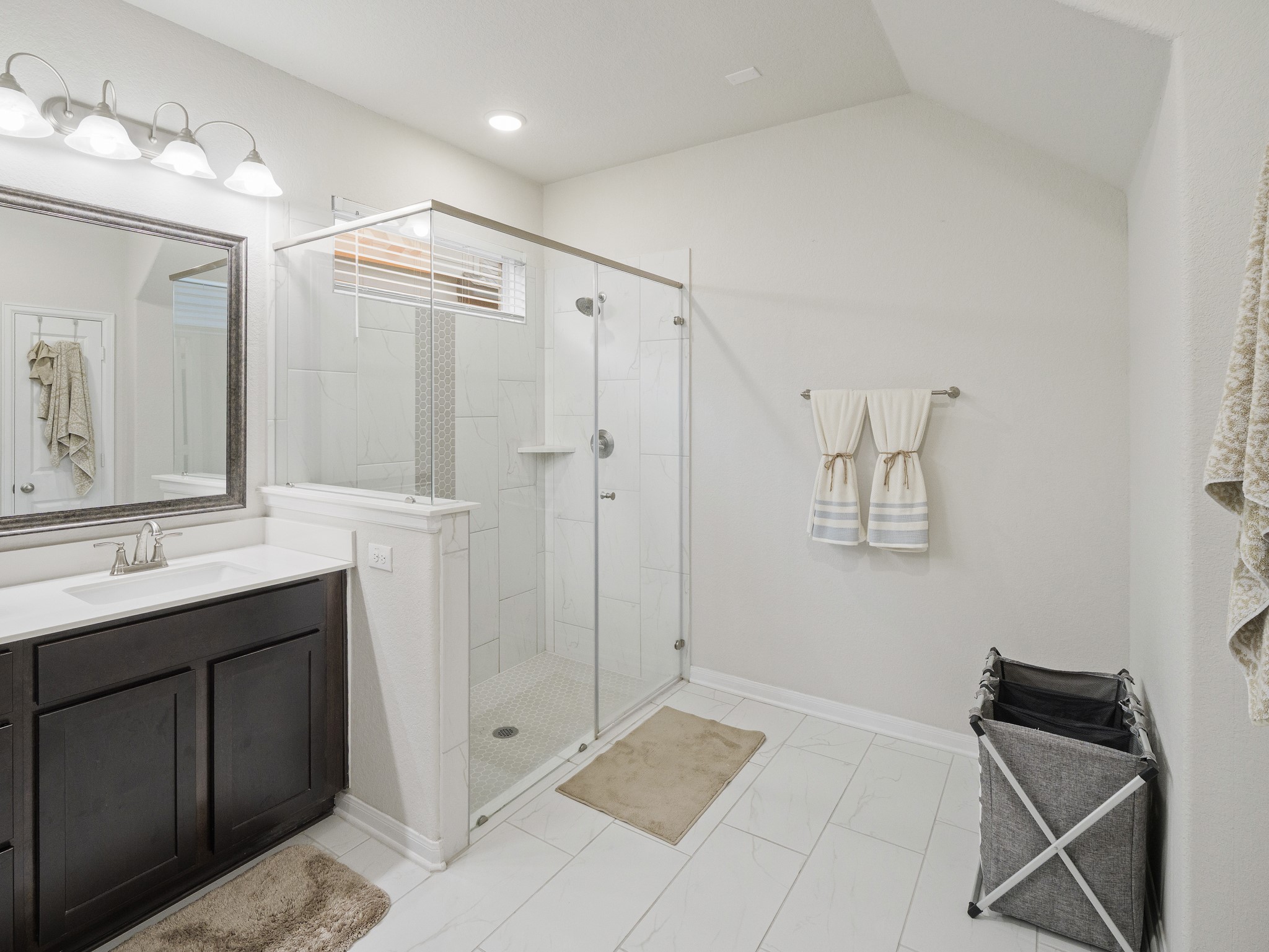 5705 Bellissima Way Round Rock, TX 78665 - Photo 18 of 34