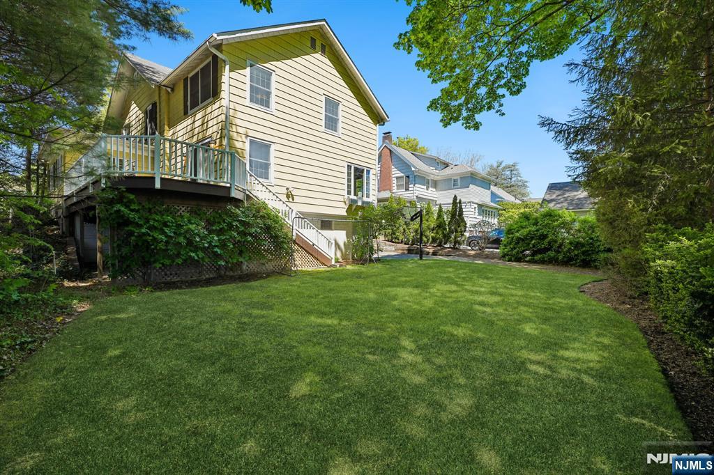 173 Highland Avenue Ridgewood, NJ 07450 - Photo 38 of 43