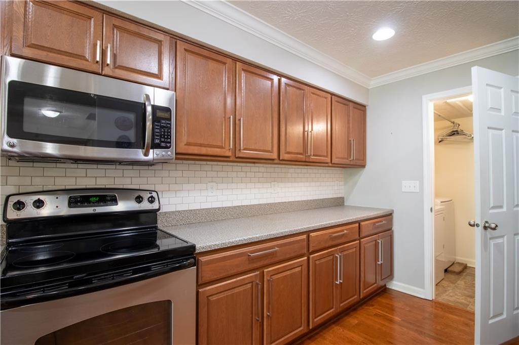 105 Raven Circle Sarver, PA 16055 - Photo 8 of 31