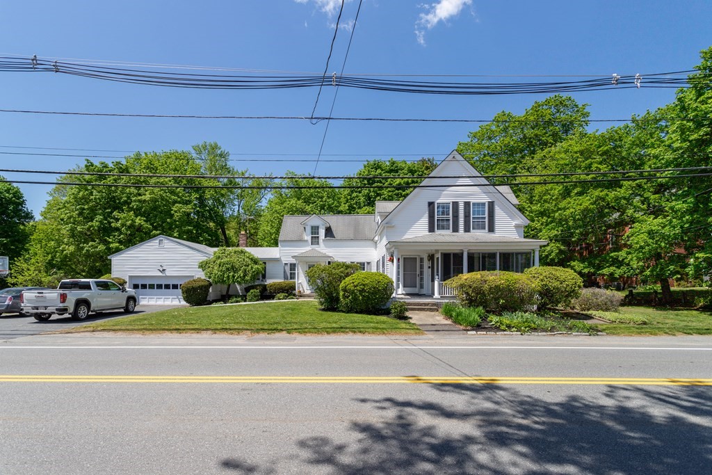 5 Lancaster Road Shirley, MA 01464 - Photo 39 of 42 a house view with a garden space