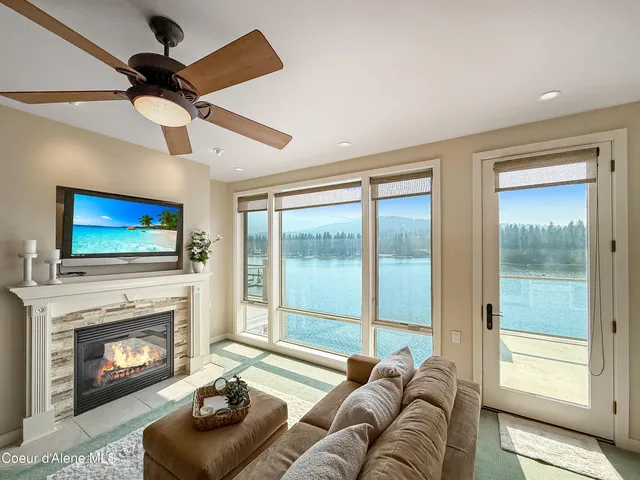 $875,000 | 415 West Waterside Drive, Unit 404, Post Falls, ID 83854
