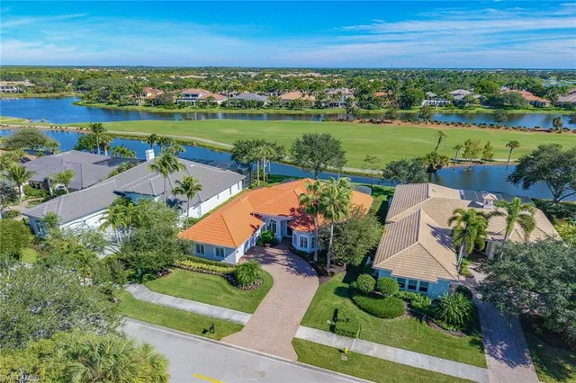 $999,000 | 7754 Mulberry Lane, Naples, FL 34114