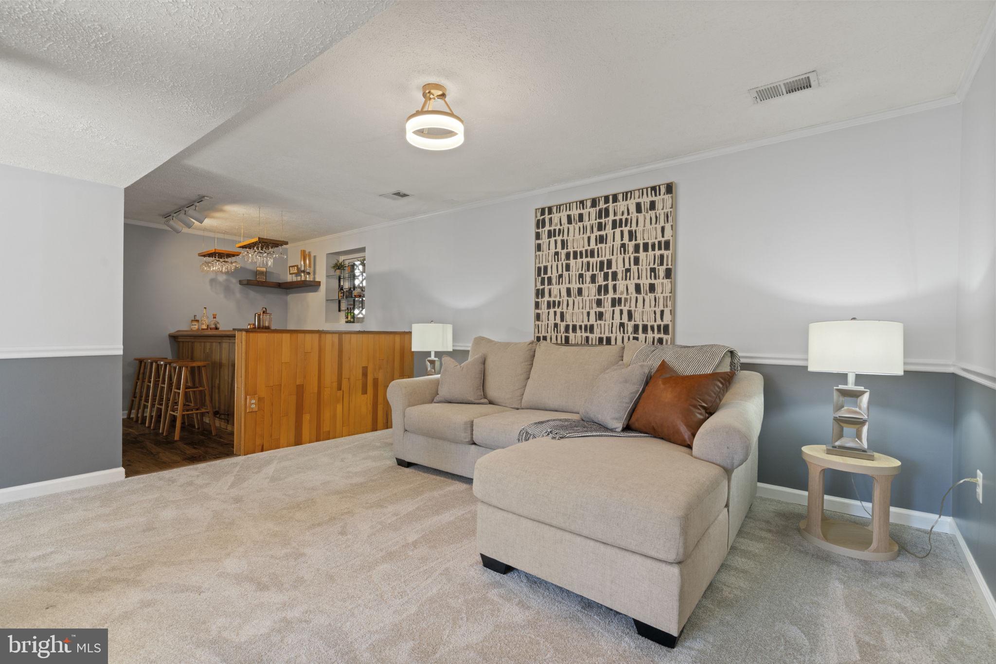 18607 Cabin Road Triangle, VA 22172 - Photo 37 of 64