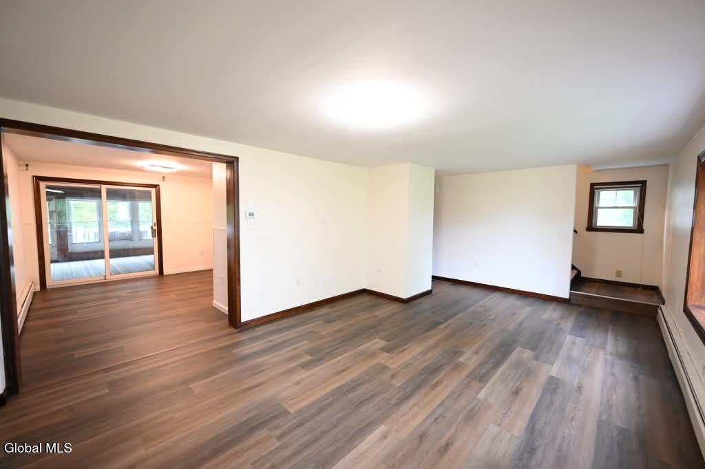 229 Middletown Road, Unit RIGHT Waterford, NY 12188 - Photo 3 of 26 3