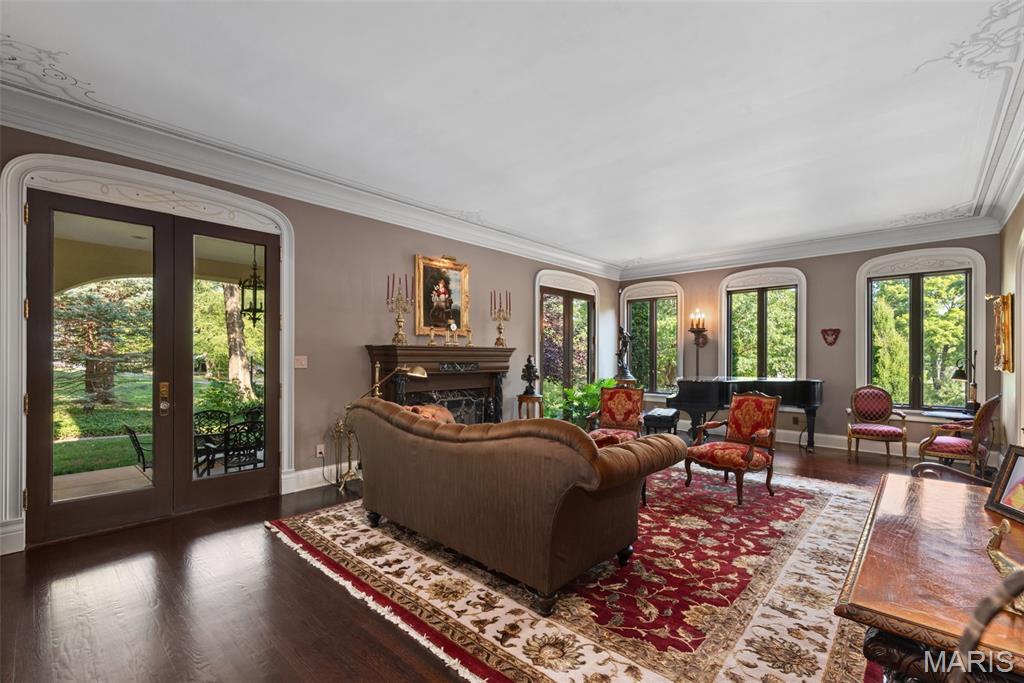 441 Park Road Webster Groves, MO 63119 - Photo 11 of 96