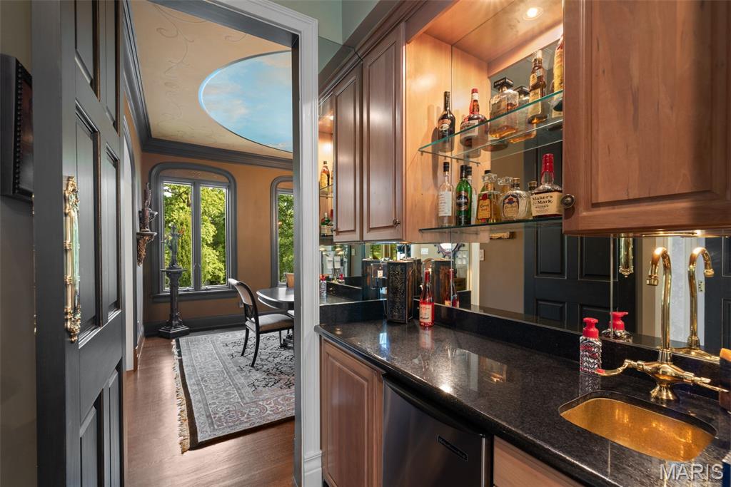 441 Park Road Webster Groves, MO 63119 - Photo 20 of 96