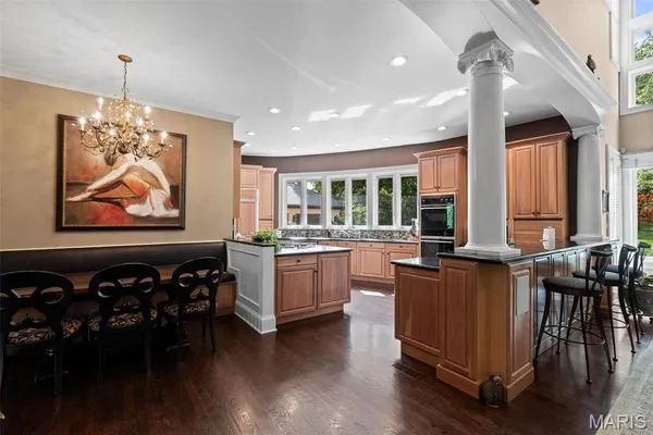 $2,100,000 | 441 Park Road, Webster Groves, MO 63119