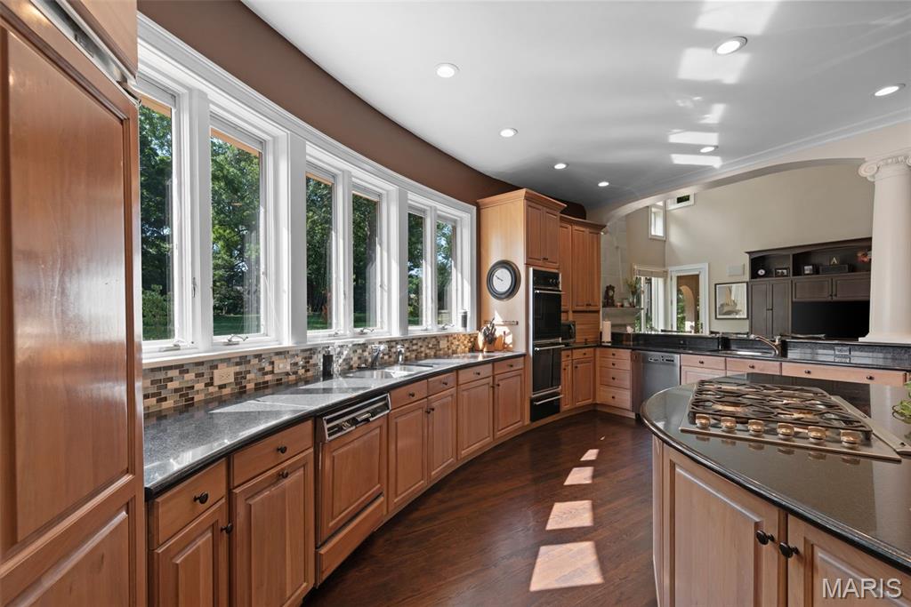 441 Park Road Webster Groves, MO 63119 - Photo 33 of 96