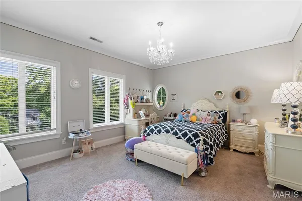 $2,100,000 | 441 Park Road, Webster Groves, MO 63119