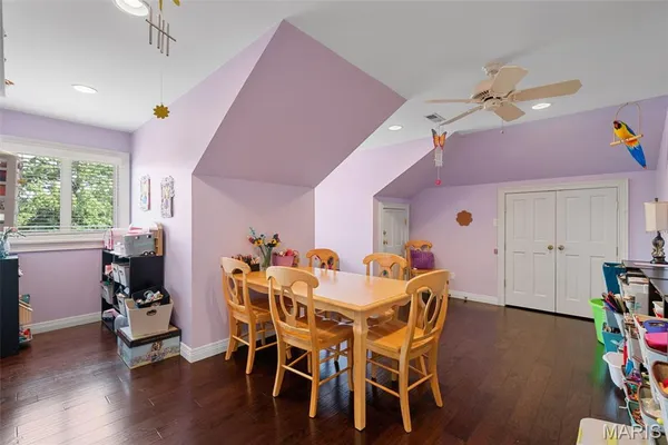 $2,100,000 | 441 Park Road, Webster Groves, MO 63119