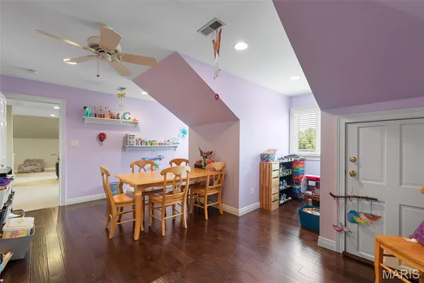 $2,100,000 | 441 Park Road, Webster Groves, MO 63119
