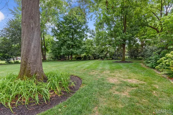 $2,100,000 | 441 Park Road, Webster Groves, MO 63119