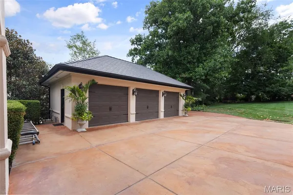 $2,100,000 | 441 Park Road, Webster Groves, MO 63119
