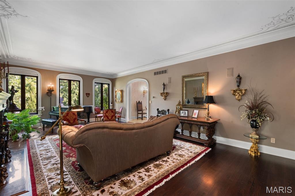 441 Park Road Webster Groves, MO 63119 - Photo 10 of 96