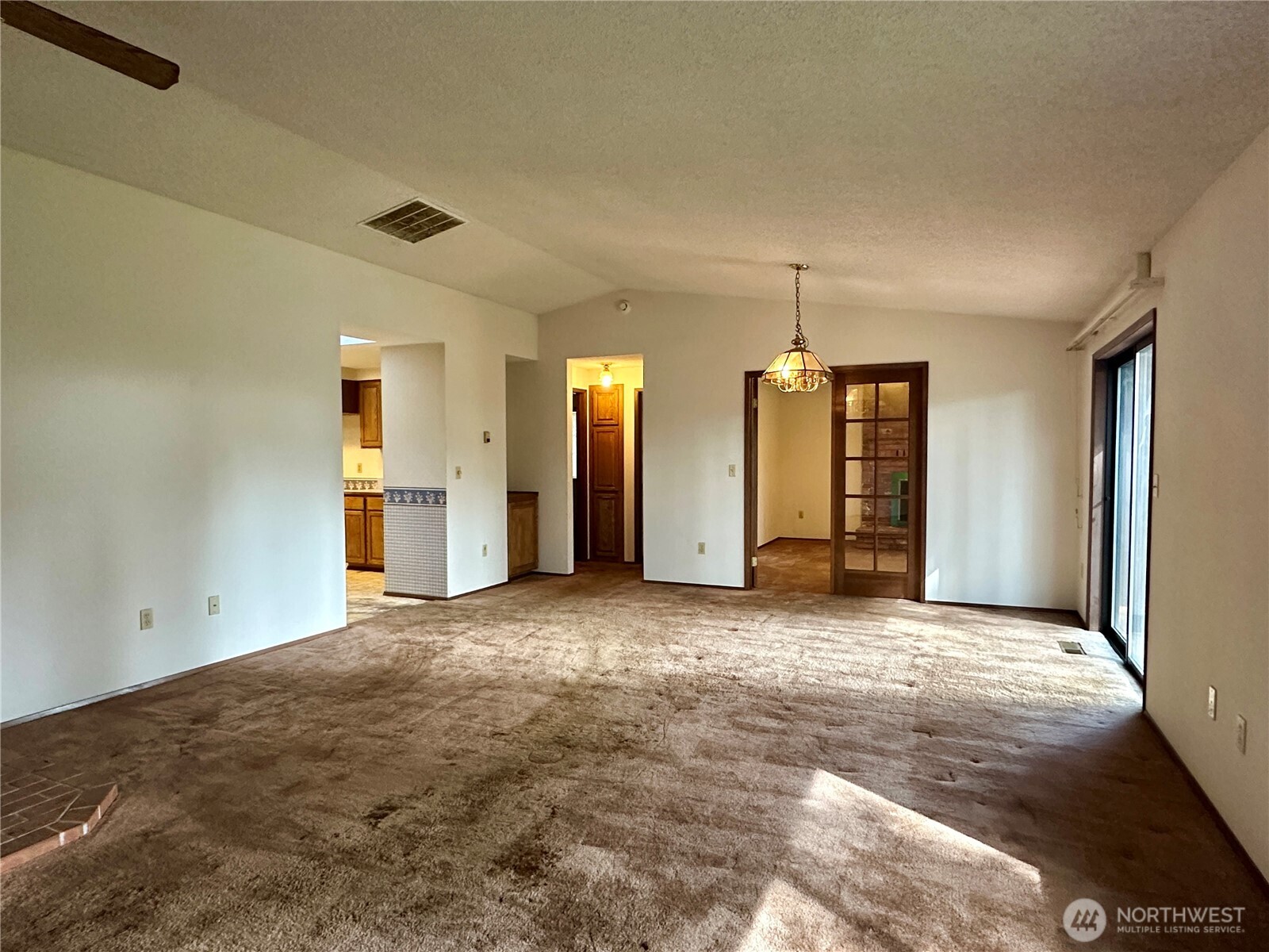 9043 3rd Way Southeast Olympia, WA 98513 - Photo 5 of 26