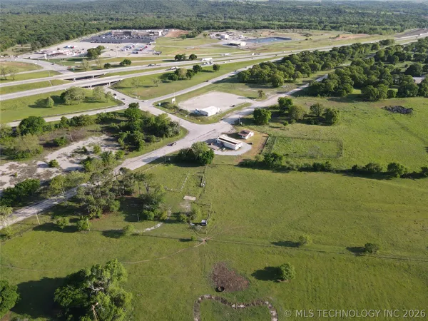 $495,000 | 22760 Highway 77, Thackerville, OK 73459