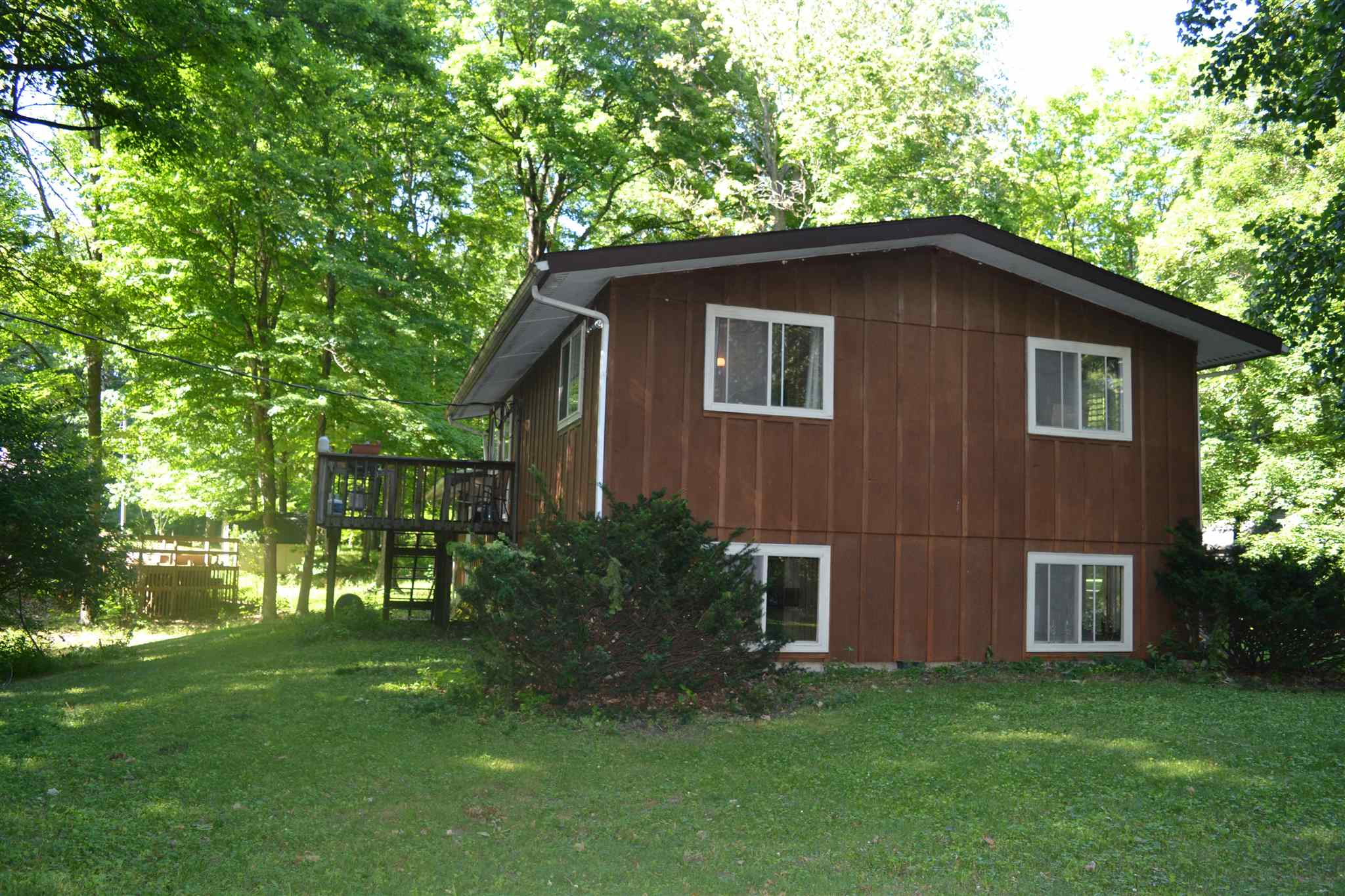 2040 South Ridgeview Road Logansport, IN 46947 - Photo 2 of 23