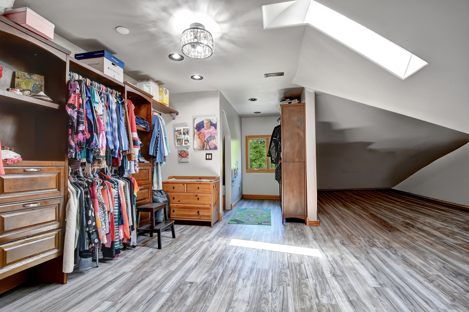 1383 Gordon Lane Lemont, IL 60439 - Photo 27 of 54 a view of a hallway with wooden floor and closet