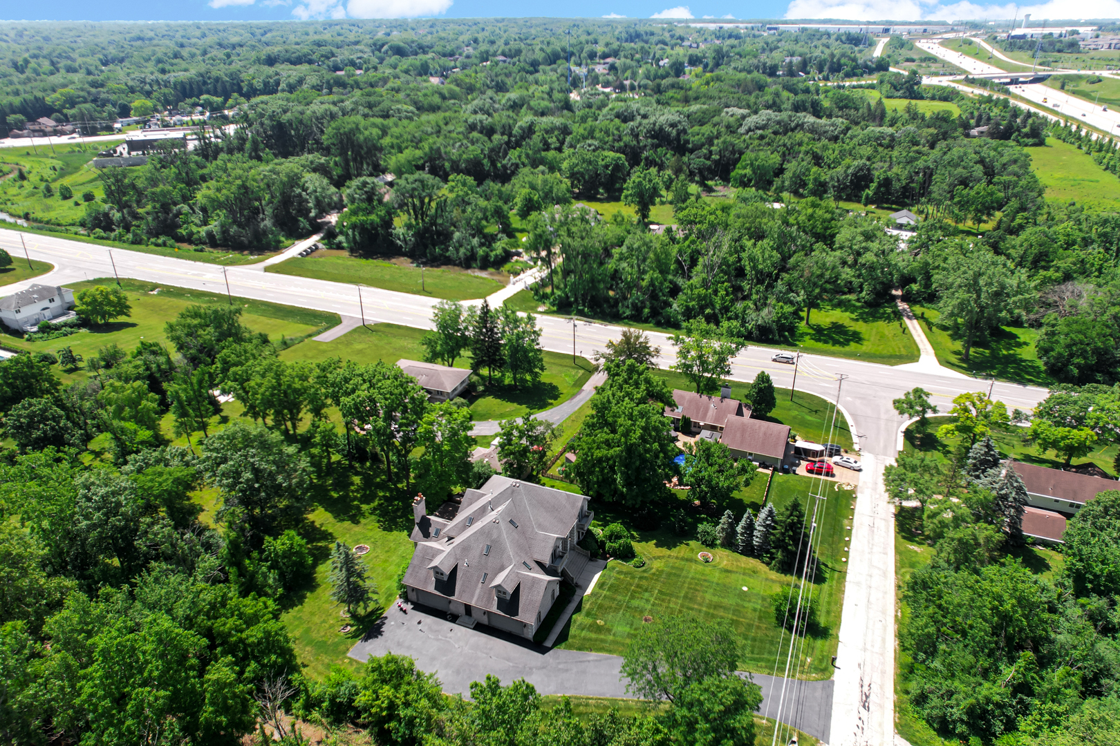 1383 Gordon Lane Lemont, IL 60439 - Photo 48 of 54 an aerial view of a house with yard