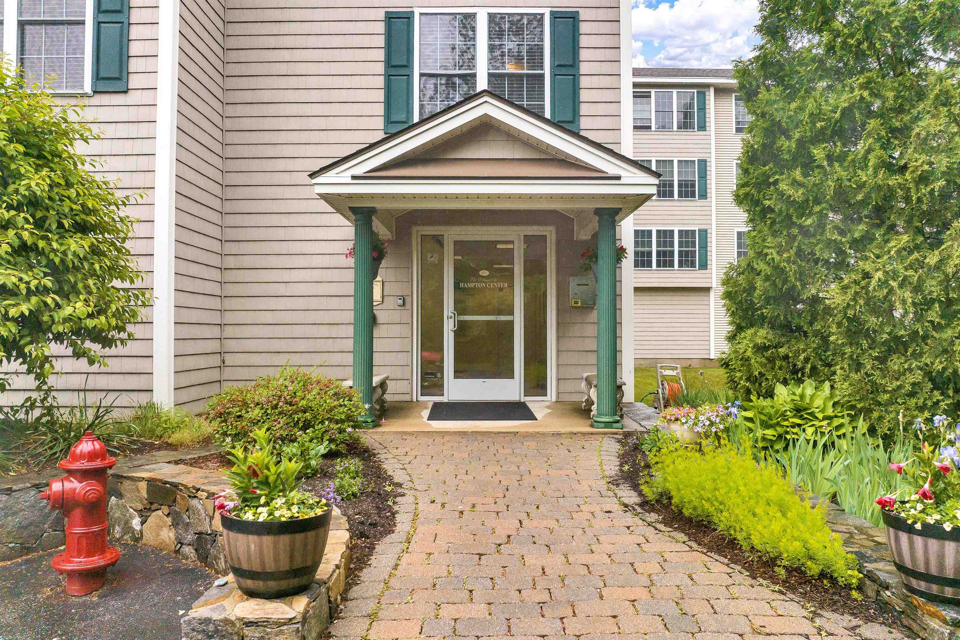 373 Lafayette Road, Unit 207 Hampton, NH 03842 - Photo 26 of 40