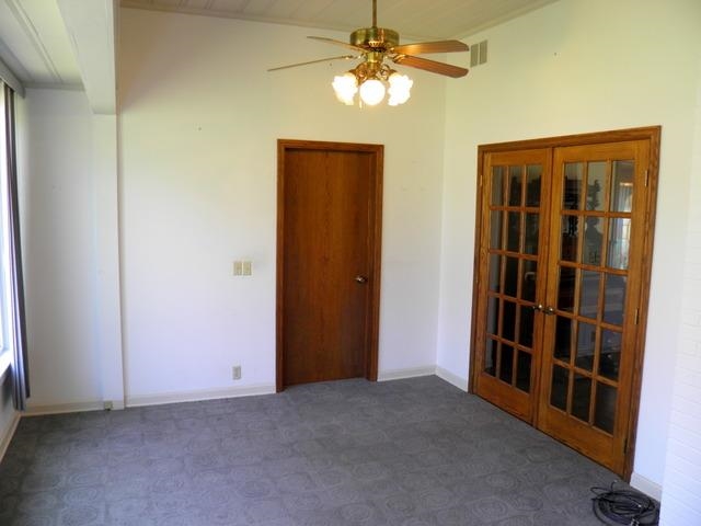 1565 East Tillman Road Fort Wayne, IN 46816 - Photo 13 of 31 Gallery Image 13