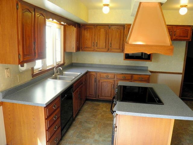 1565 East Tillman Road Fort Wayne, IN 46816 - Photo 10 of 31 Gallery Image 10