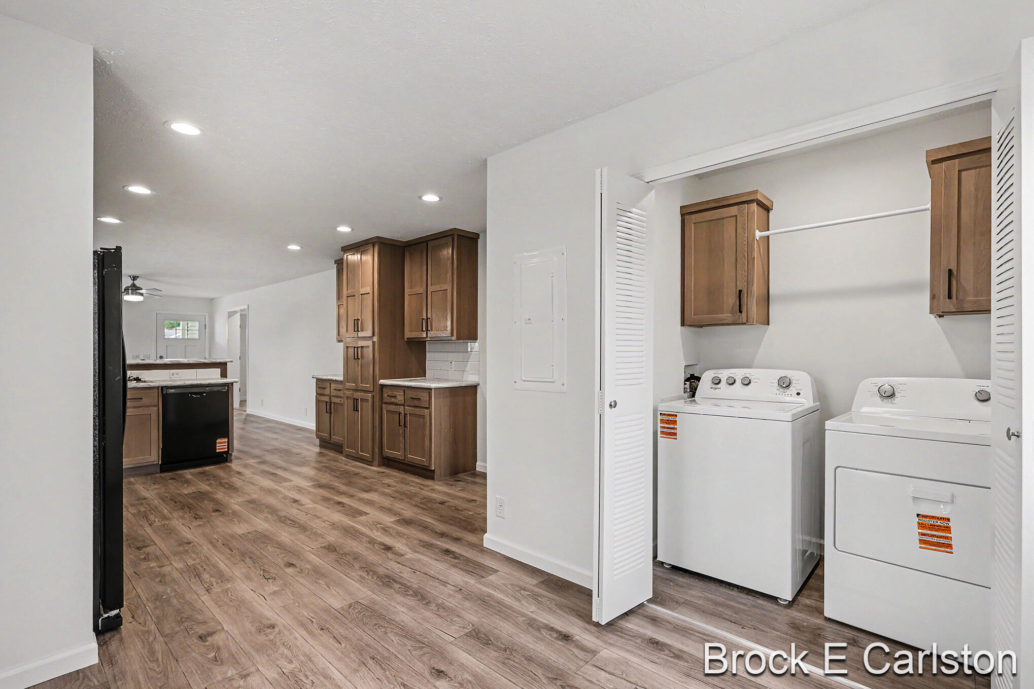 1283 East Ellis Road, Unit 28 Muskegon, MI 49441 - Photo 5 of 16 QJ1A9180