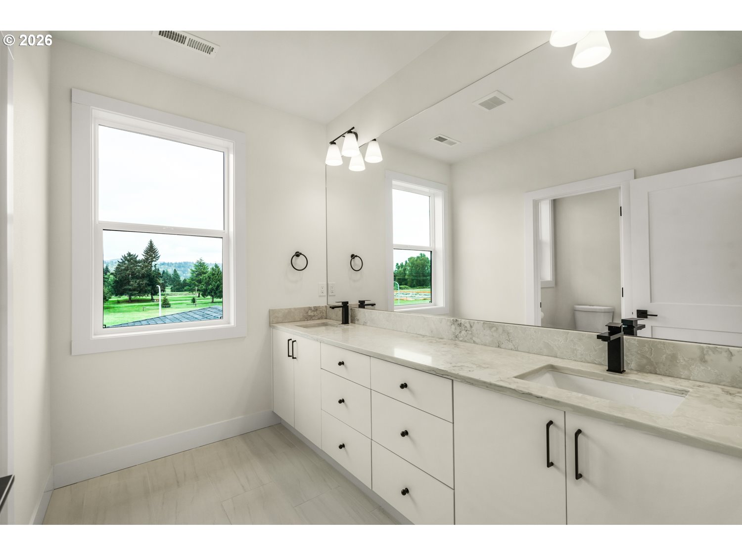 2040 South River Road Kelso, WA 98626 - Photo 30 of 43 a bathroom with a granite countertop sink mirror and a