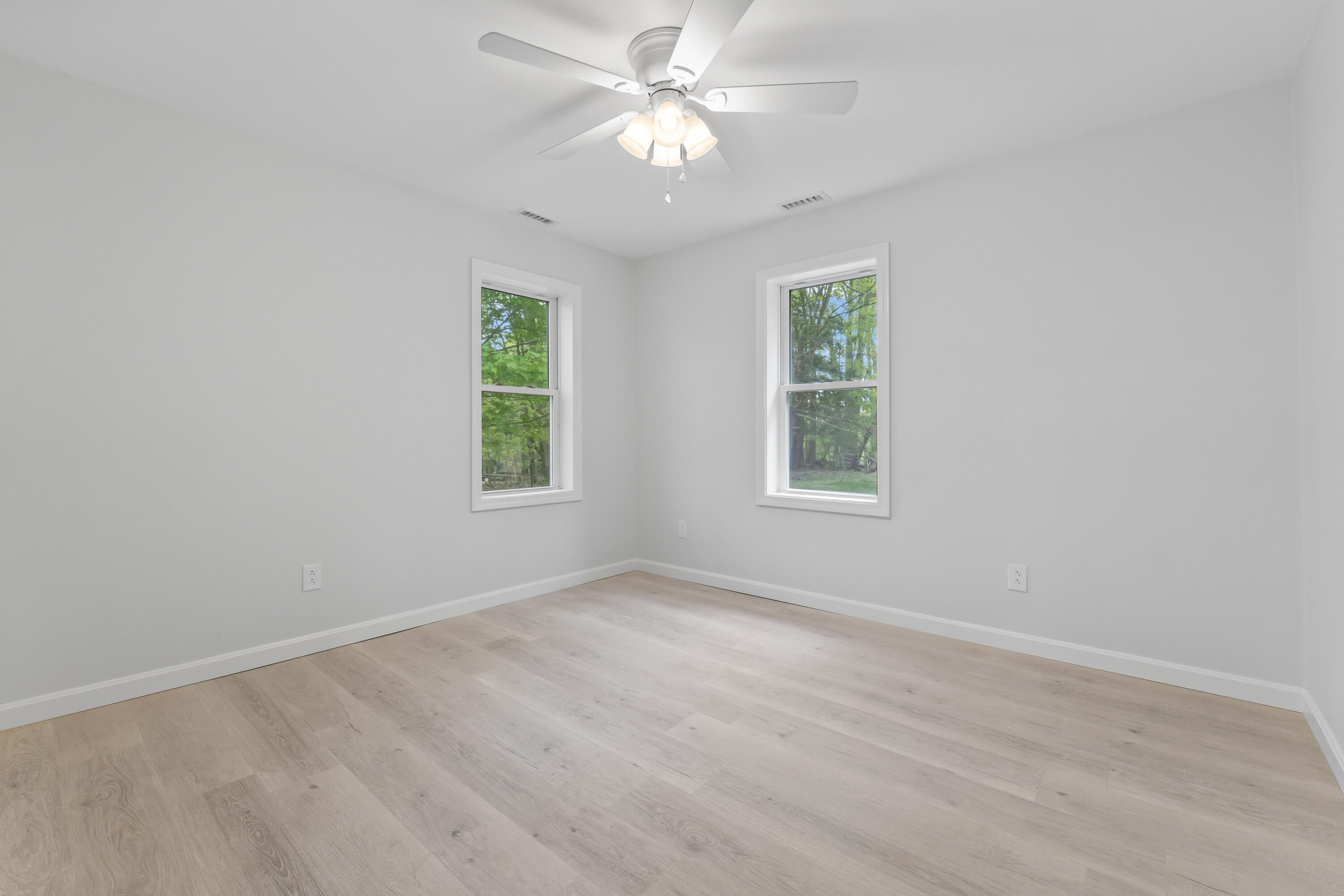136 Costello Road Gardiner, ME 04345 - Photo 23 of 43 136 Costello Rd_131