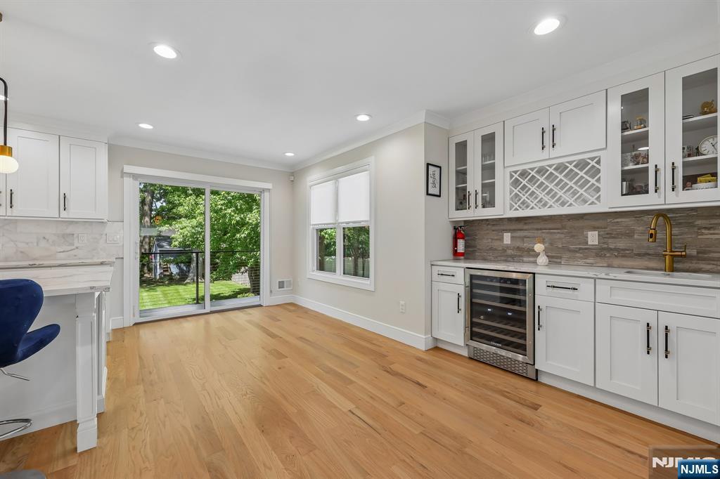 676 Ridgewood Avenue Oradell, NJ 07649 - Photo 11 of 50