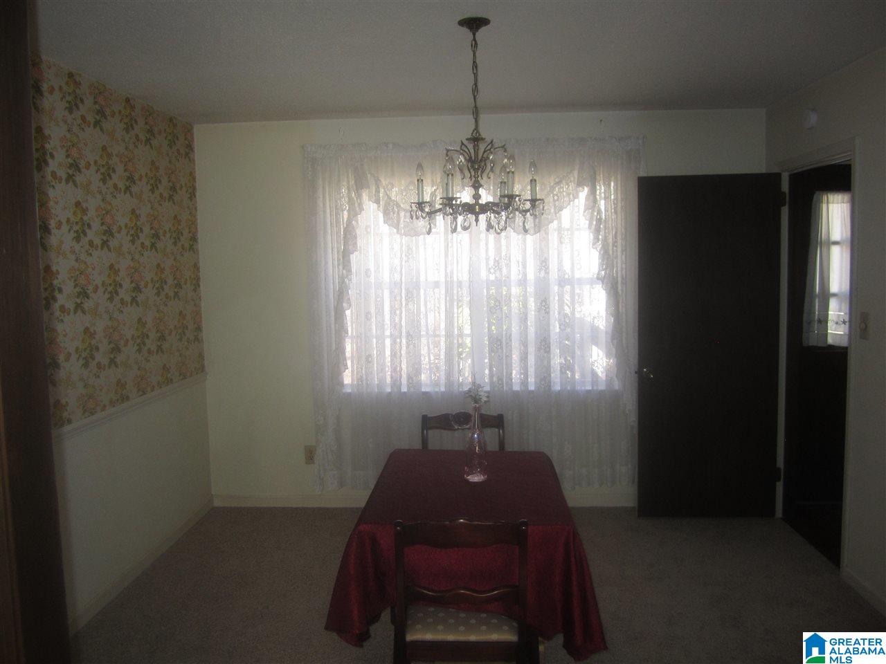 729 Wilderness Road Pelham, AL 35124 - Photo 8 of 32