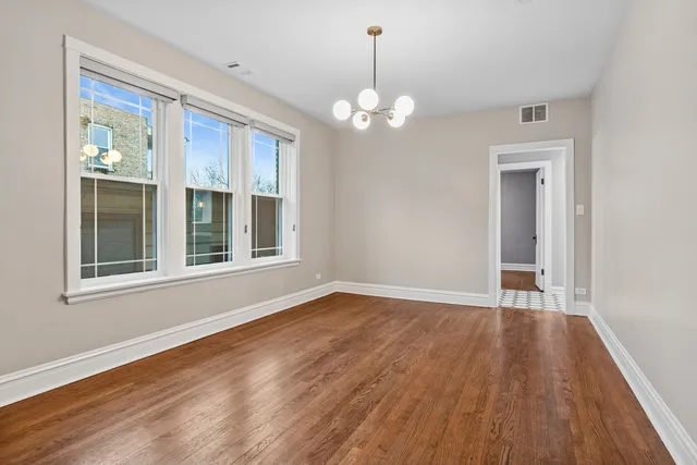 $3,400 | 4932 North Ridgeway Avenue, Unit 2, Chicago, IL 60625