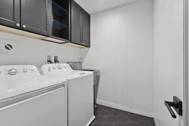 $3,400 | 4932 North Ridgeway Avenue, Unit 2, Chicago, IL 60625