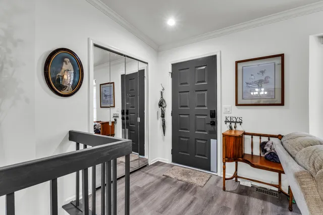 $314,900 | 7156 Sturnbridge, West Bloomfield, MI 48322