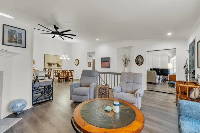 $314,900 | 7156 Sturnbridge, West Bloomfield, MI 48322