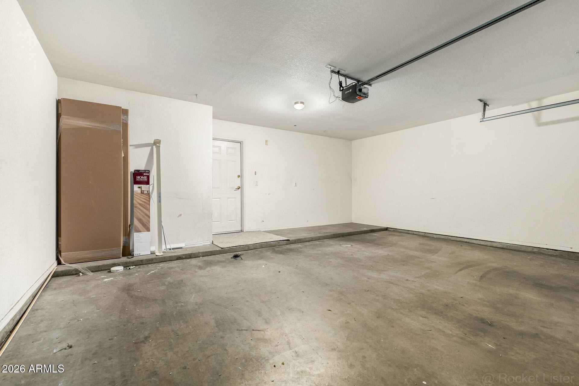 18250 North Cave Creek Road, Unit 198 Phoenix, AZ 85032 - Photo 24 of 30 an empty room with a empty space