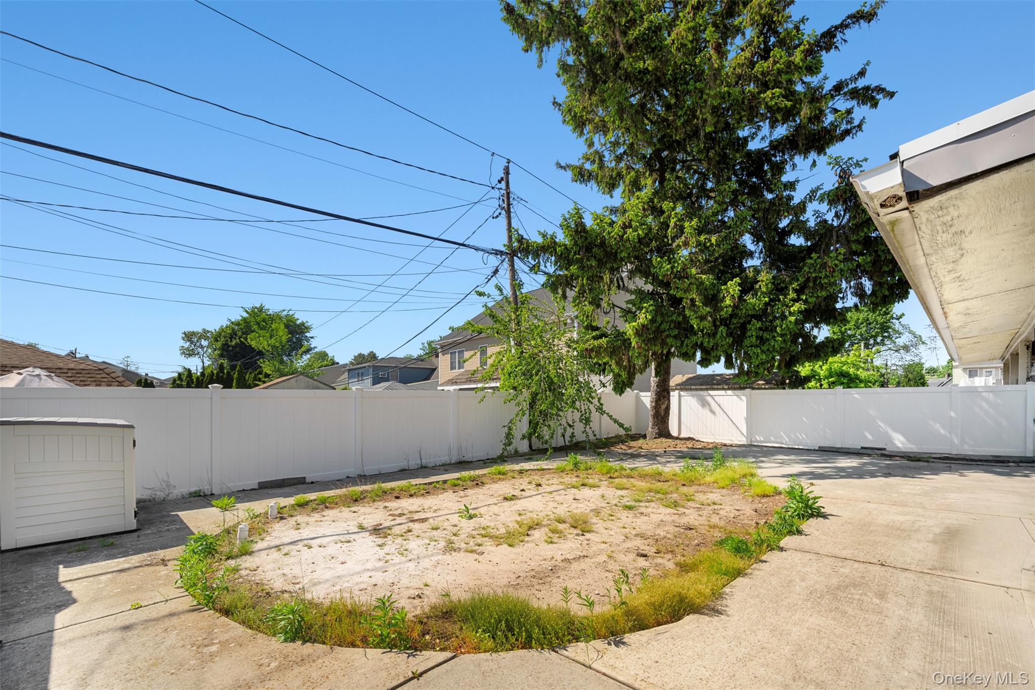 22 Lowland Road Levittown, NY 11756 - Photo 43 of 49